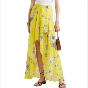Alice & Olivia Kirstie wrap floral skirt